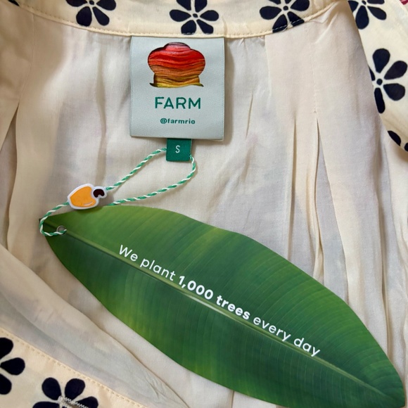 NWT Farm Rio - Classic Nature Sand Mini Dress -Size S - Picture 2 of 2